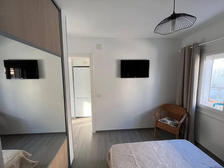 Le Canola Empuriabrava Port - 45M2 - Vue Piscine - Plage Centrale 500M- Parking Prive Gratuit ภายนอก รูปภาพ