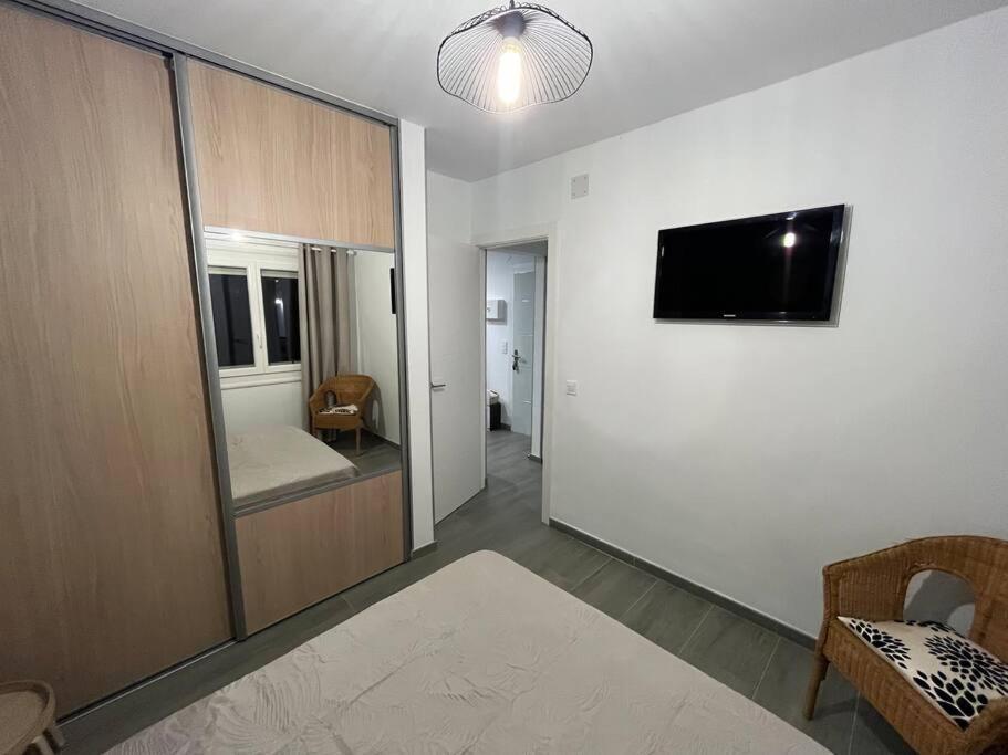 Le Canola Empuriabrava Port - 45M2 - Vue Piscine - Plage Centrale 500M- Parking Prive Gratuit ภายนอก รูปภาพ